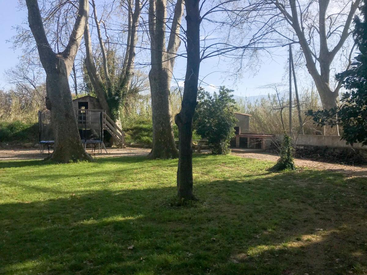 Domaine Castell De Bles Acomodação com café da manhã Saint-Génis Exterior foto